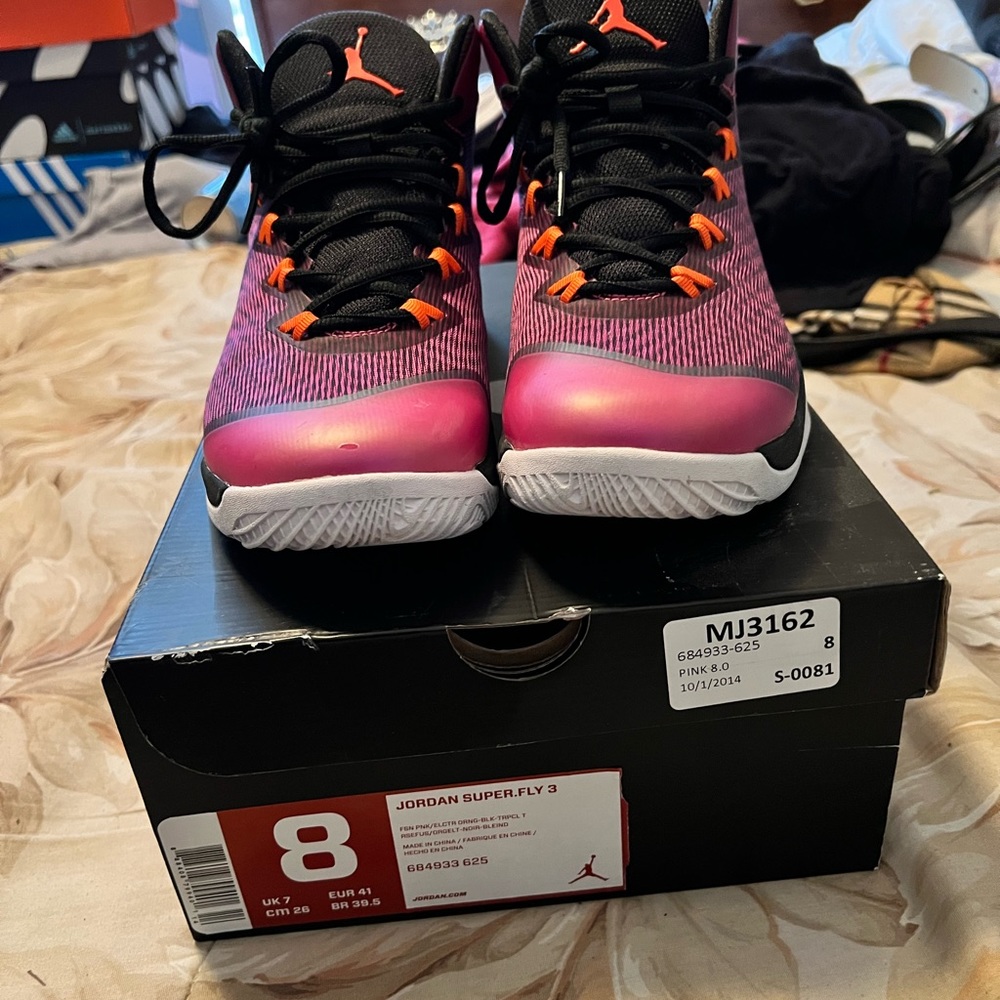 Jordan superbly 3